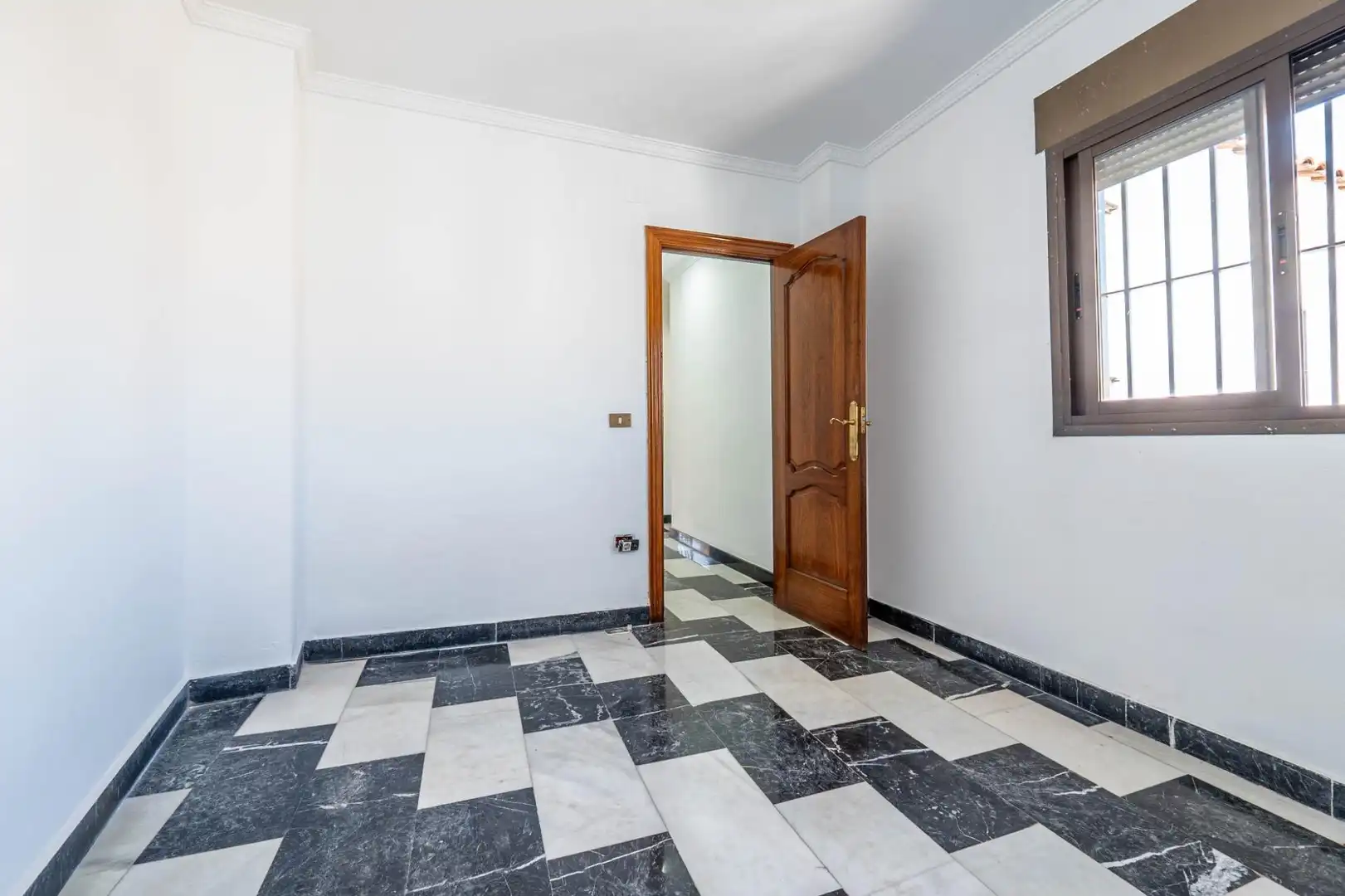Casa adosada en venta en Santa Fe con Aire acondicionado, Terraza y Trastero