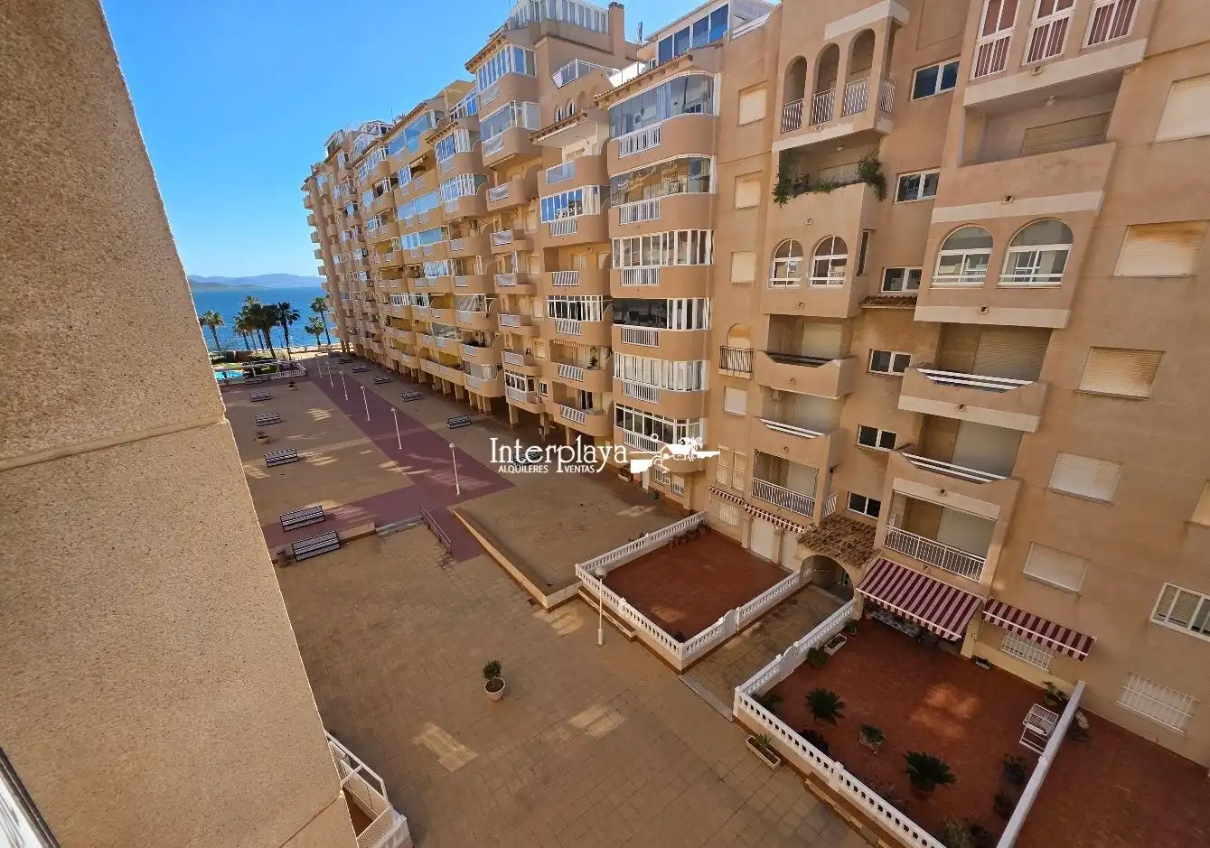 Außenansicht von Maisonette zum Verkauf in La Manga del Mar Menor mit Klimaanlage, Möbliert und Gemeinschaftspool