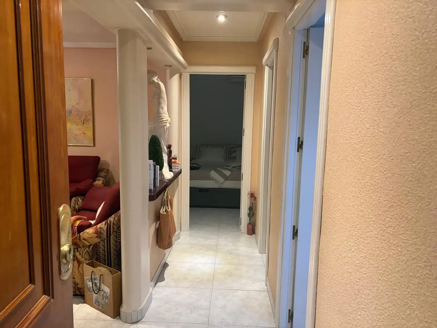 Piso en venta en Villena con Horno, Balcón y Internet