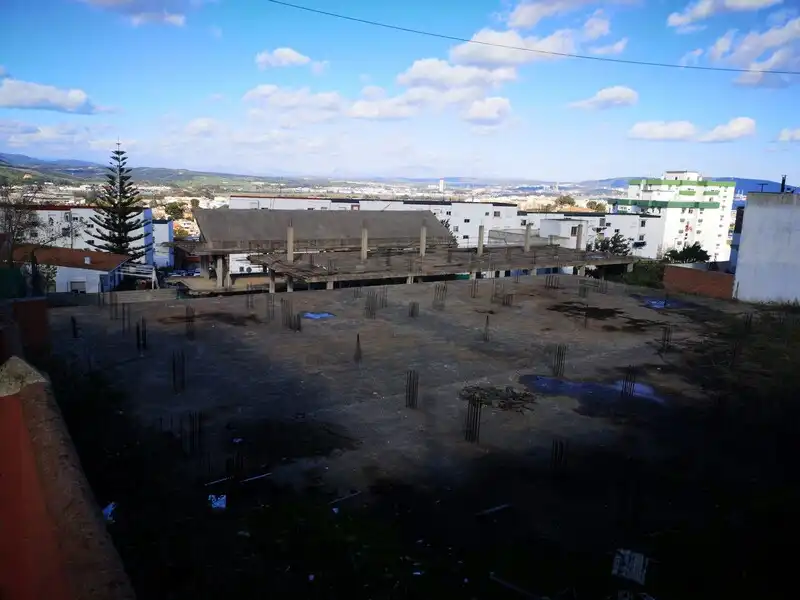 Außenansicht von Maisonette zum Verkauf in Algeciras mit Abstellraum