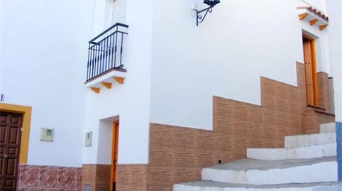 Foto 2 de Casa adosada en venda a Calle Osario, Benaoján, Málaga