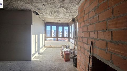 Foto 4 de Piso en venta en Avenida de Valdecilla, Cuatro Caminos, Santander