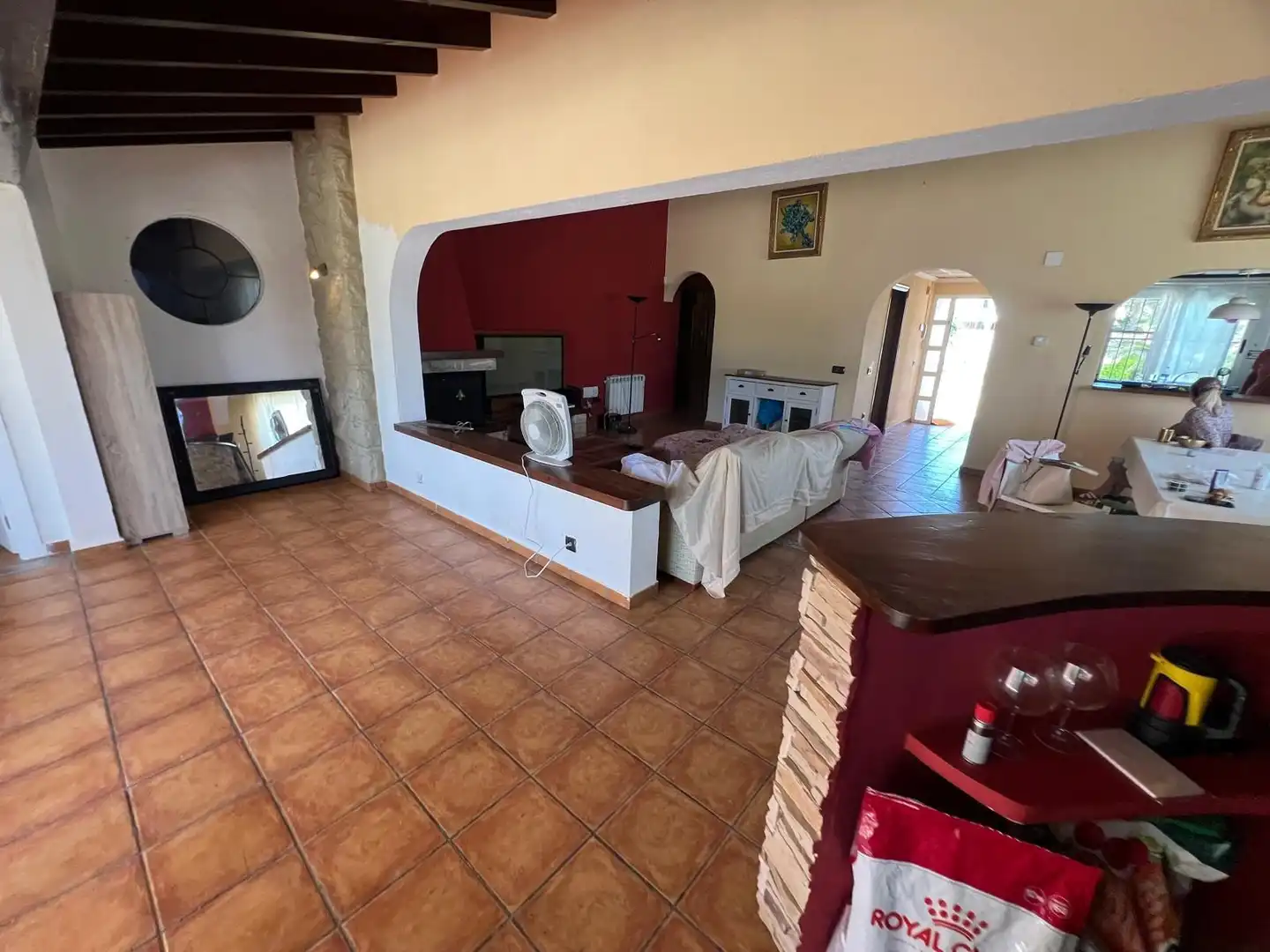 Casa con piscina en venta en CL CASTANYERS, imagen 3