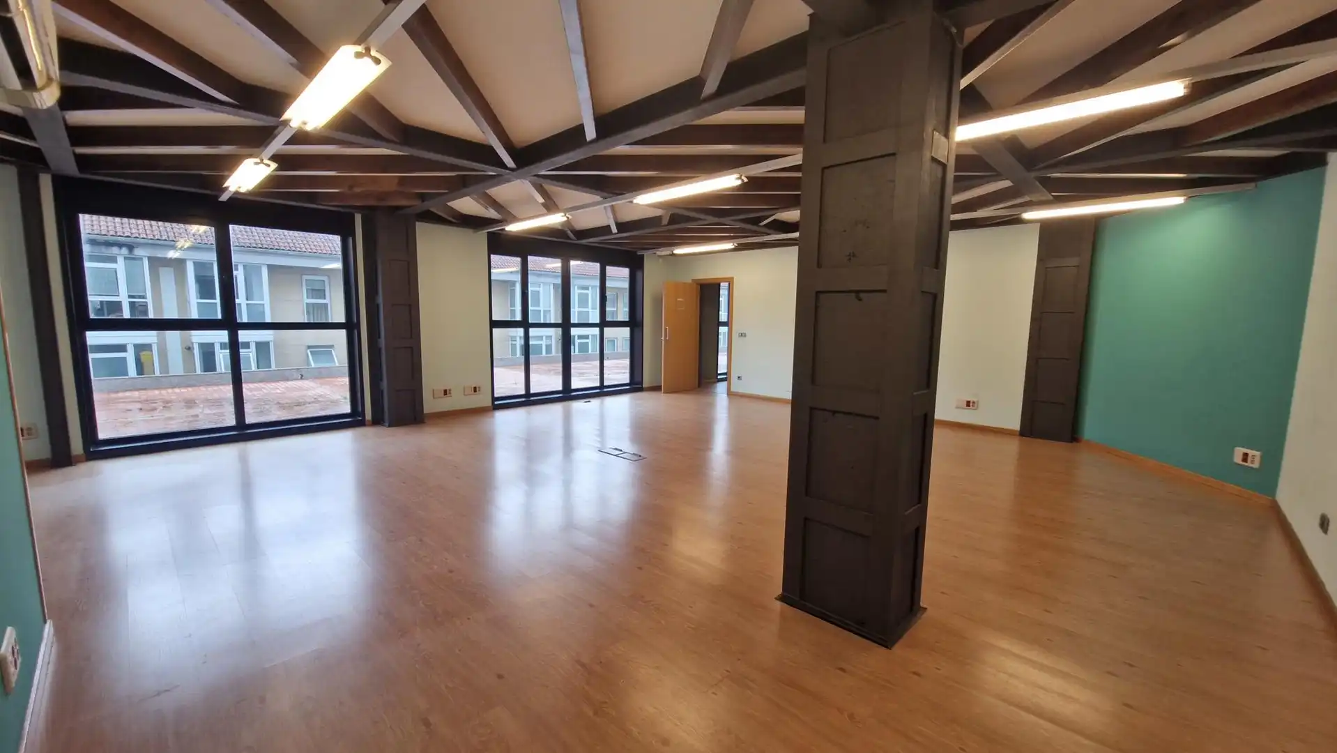 Büro zur Miete in Rúa Xosé Chao Rego 8, Santiago de Compostela, España, imagen 14