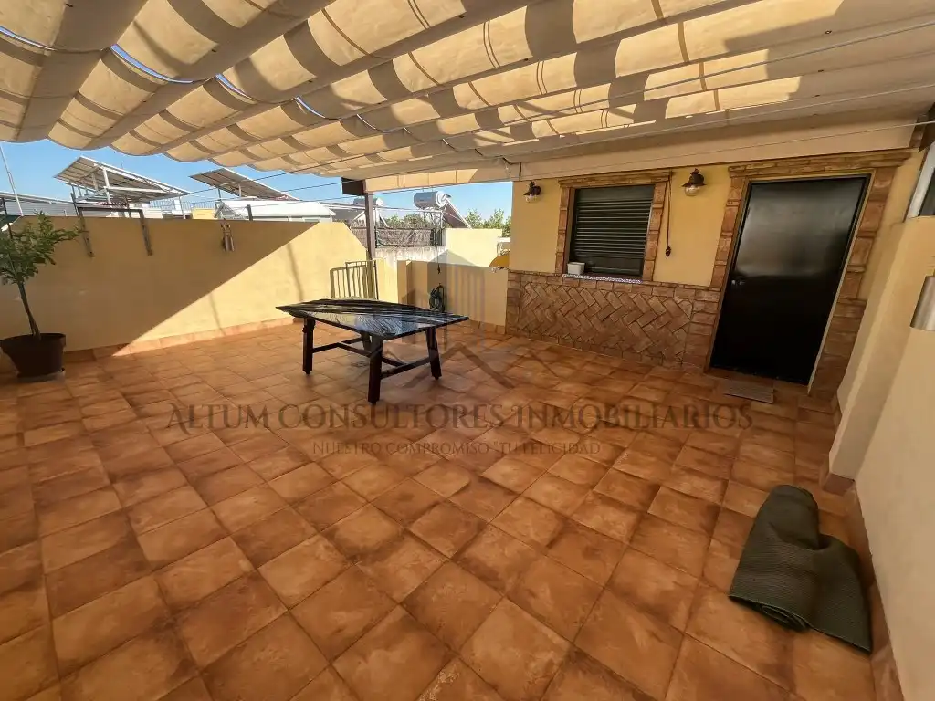 Terraza de Casa o chalet en venta en Nueva Alcalá