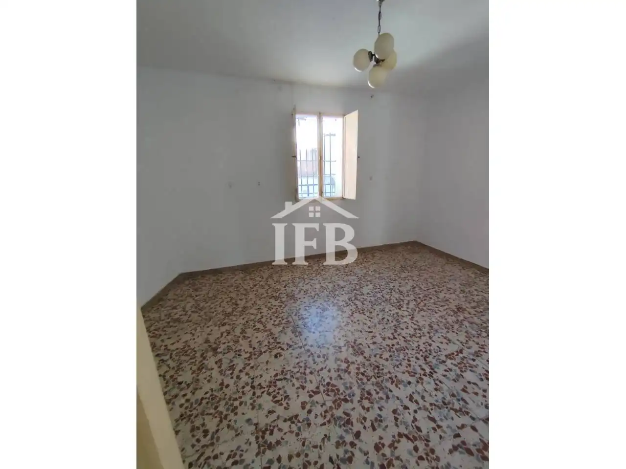 Vista exterior de Casa o xalet en venda en Higuera de Vargas amb Terrassa