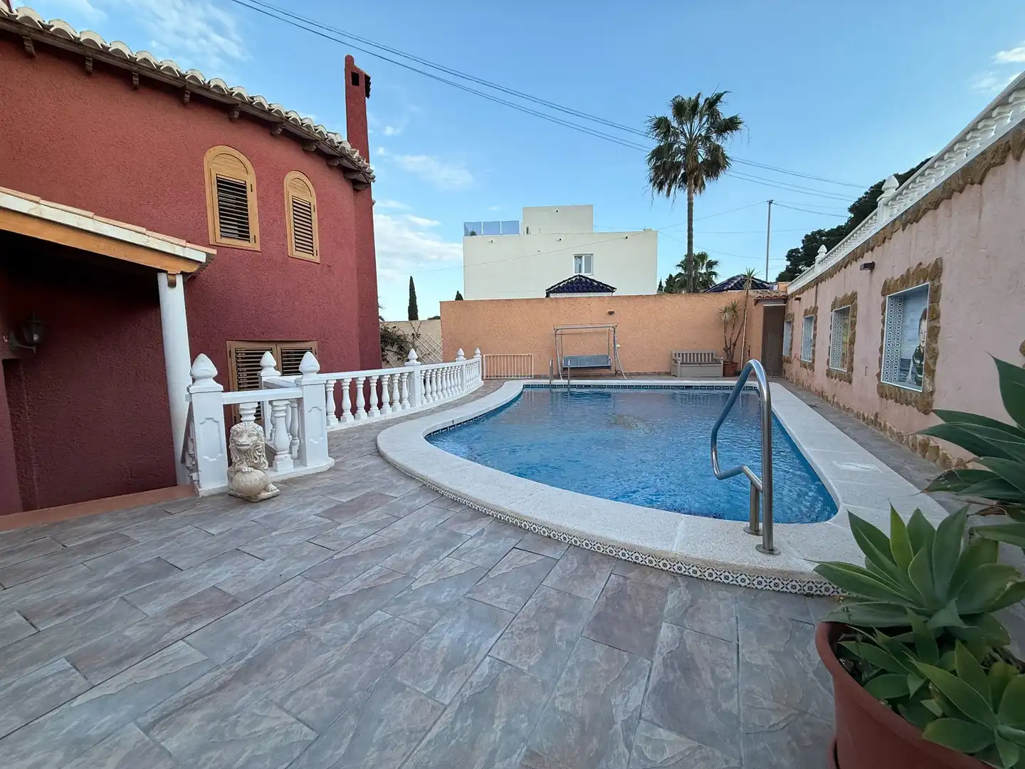 Houses for sale in Los Balcones - Los Altos