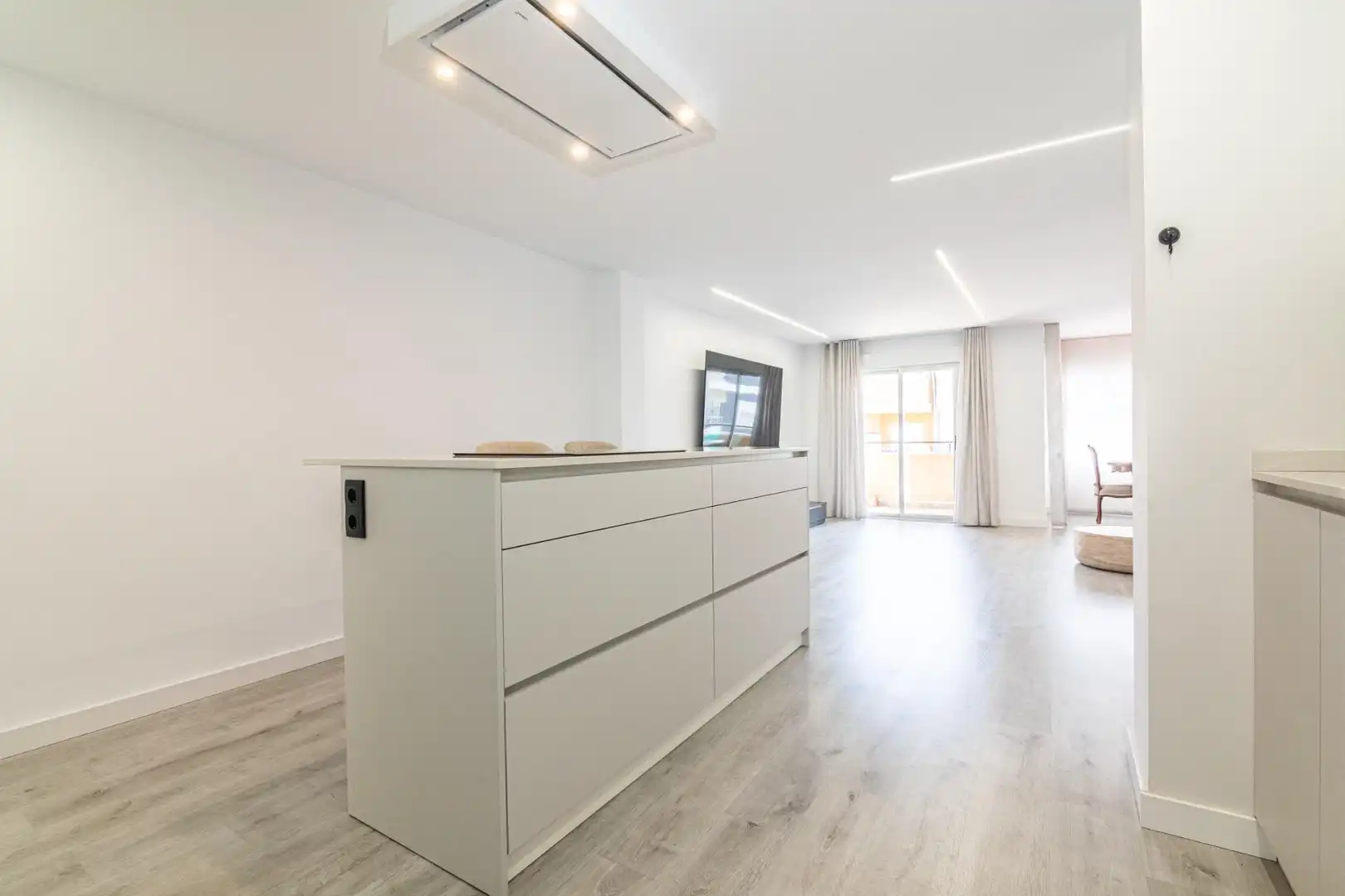 Flat with terrace for sale in Calle ANTONIO MACHADO 86, imagen 10