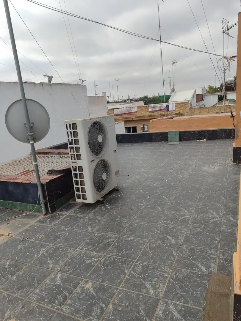 Terrace of Houses for sale in Sevilla  with Air Conditioner, Terrace and Storage room