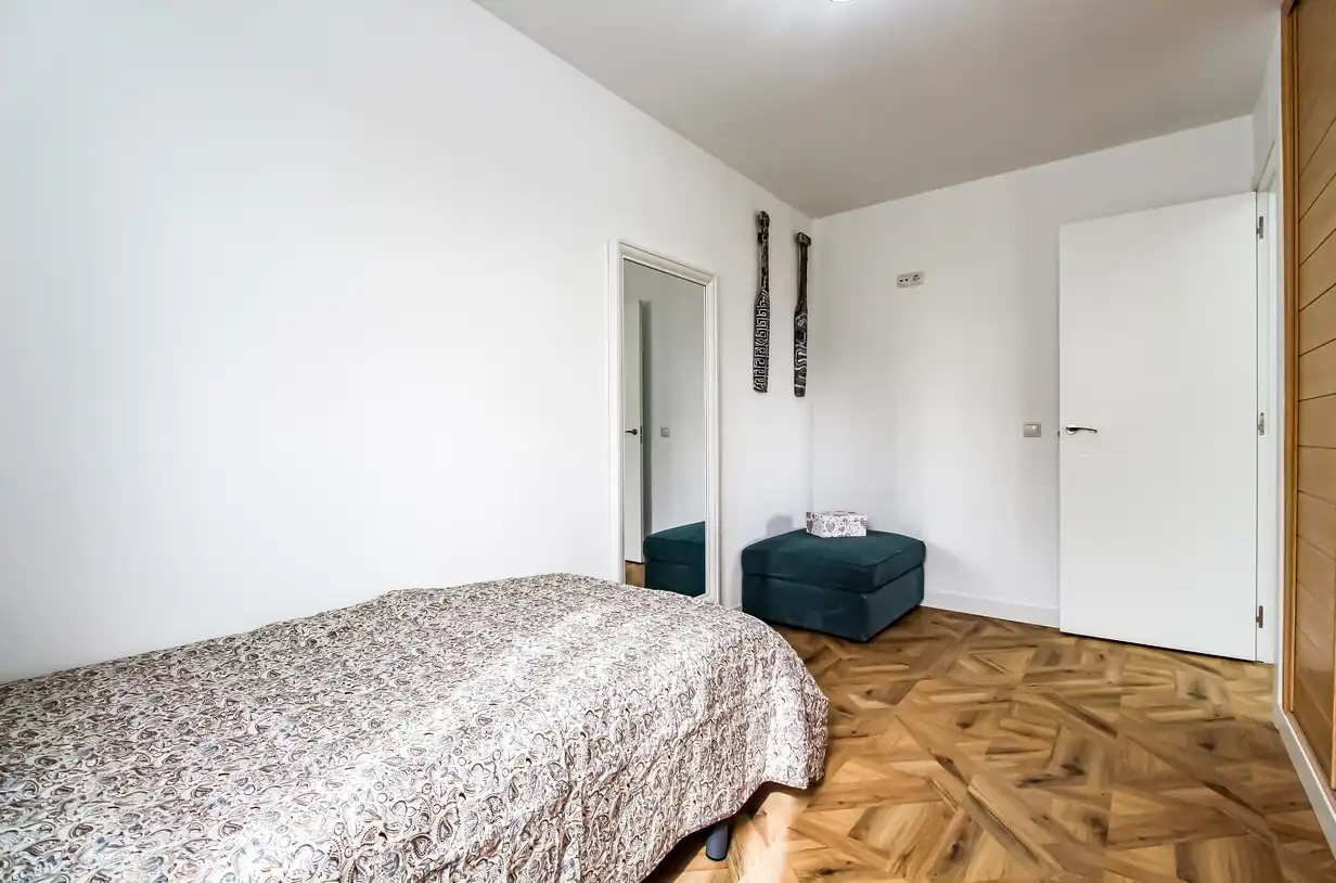 Bedroom of Flat for sale in Madrid  with Air Conditioner, Heating and Terrace