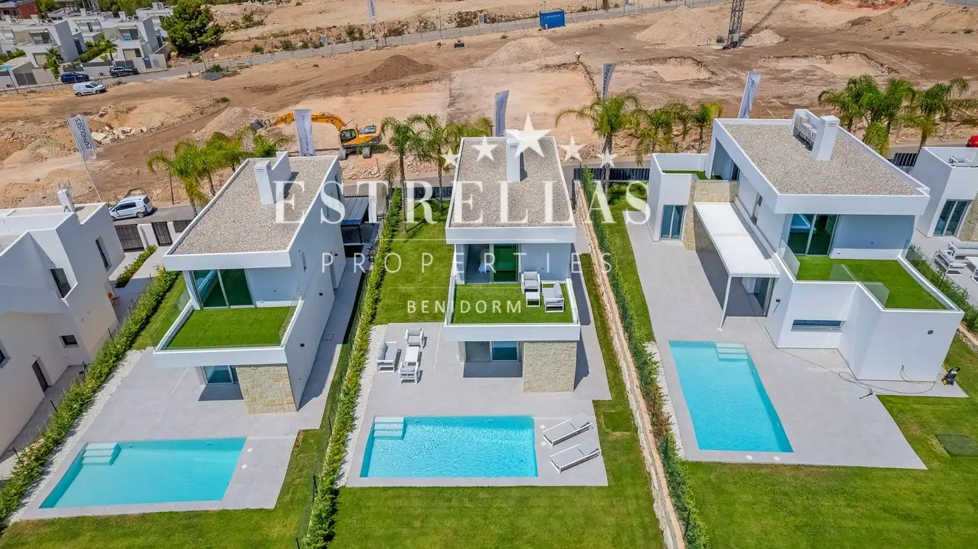 Villa mit Pool zum Verkauf in Golf Bahía, imagen 8