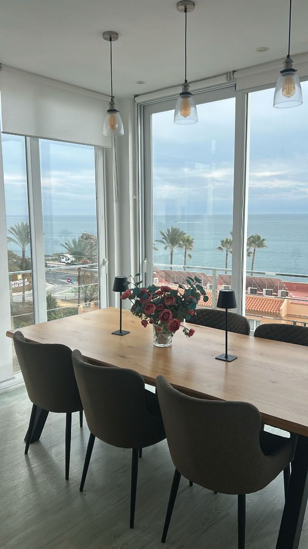 Menjador de Casa o xalet en venda en Mijas amb Aire condicionat, Jardí privat i Terrassa