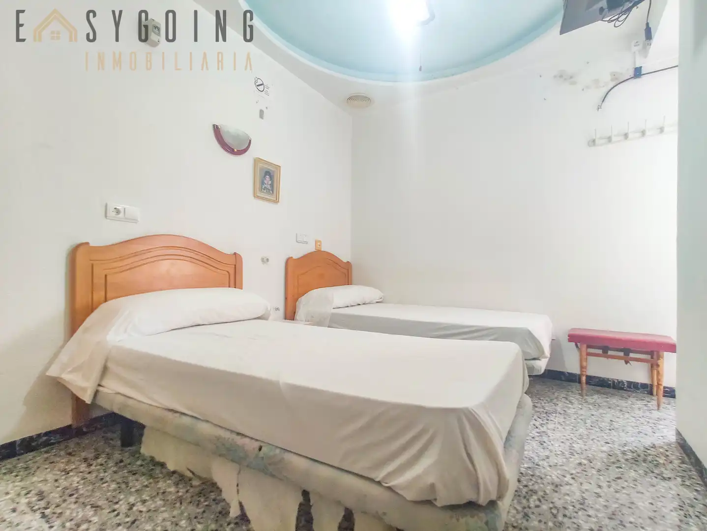 Habitación de Edificio en venta en Santa Pola