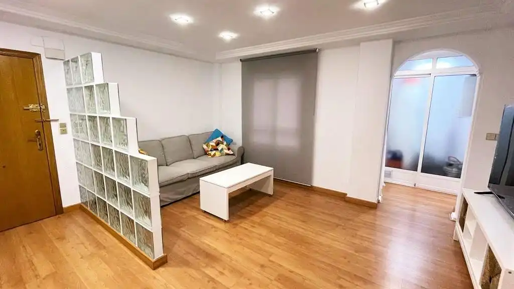 Sala de estar de Piso para compartir en Elche / Elx con Aire acondicionado y Amueblado