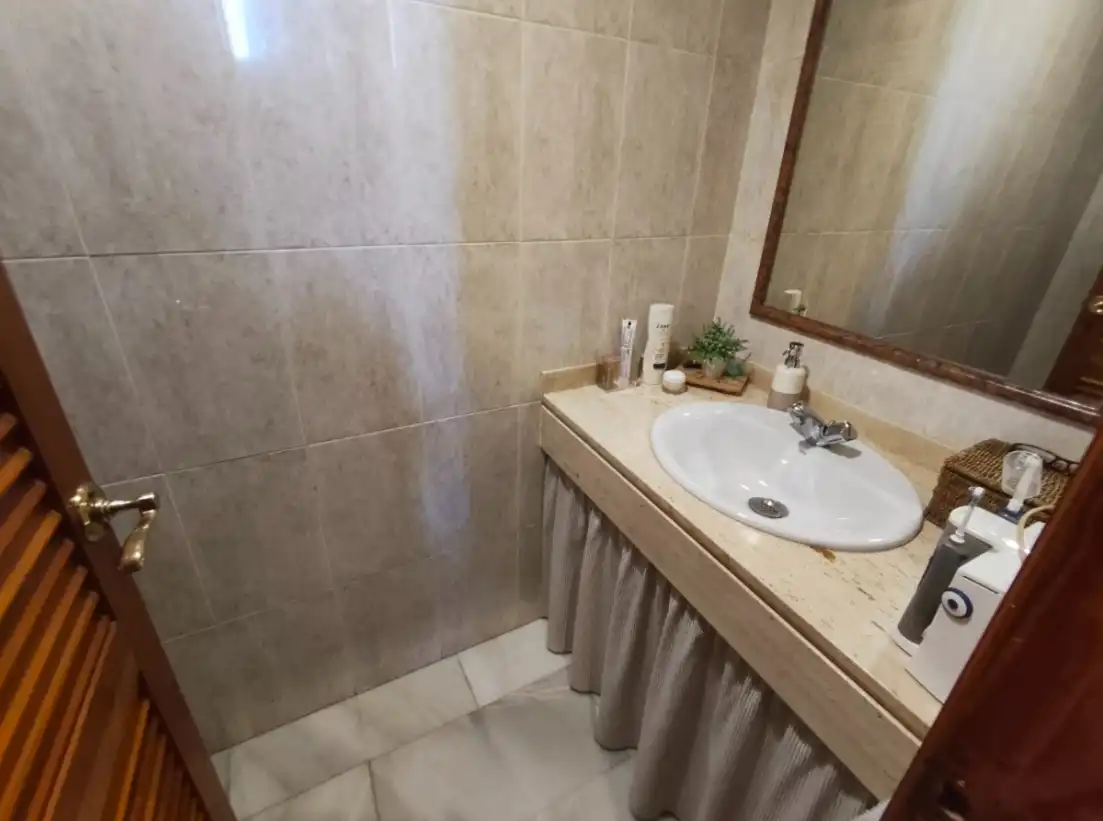 Bathroom of Detached homes for sale in Córdoba  with Air Conditioner, Heating and Terrace