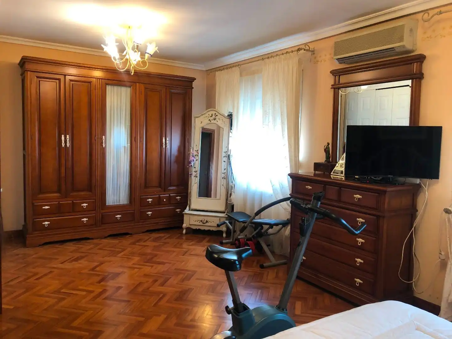 Bedroom of Houses for sale in Alcázar de San Juan  with Air Conditioner, Heating and Private garden