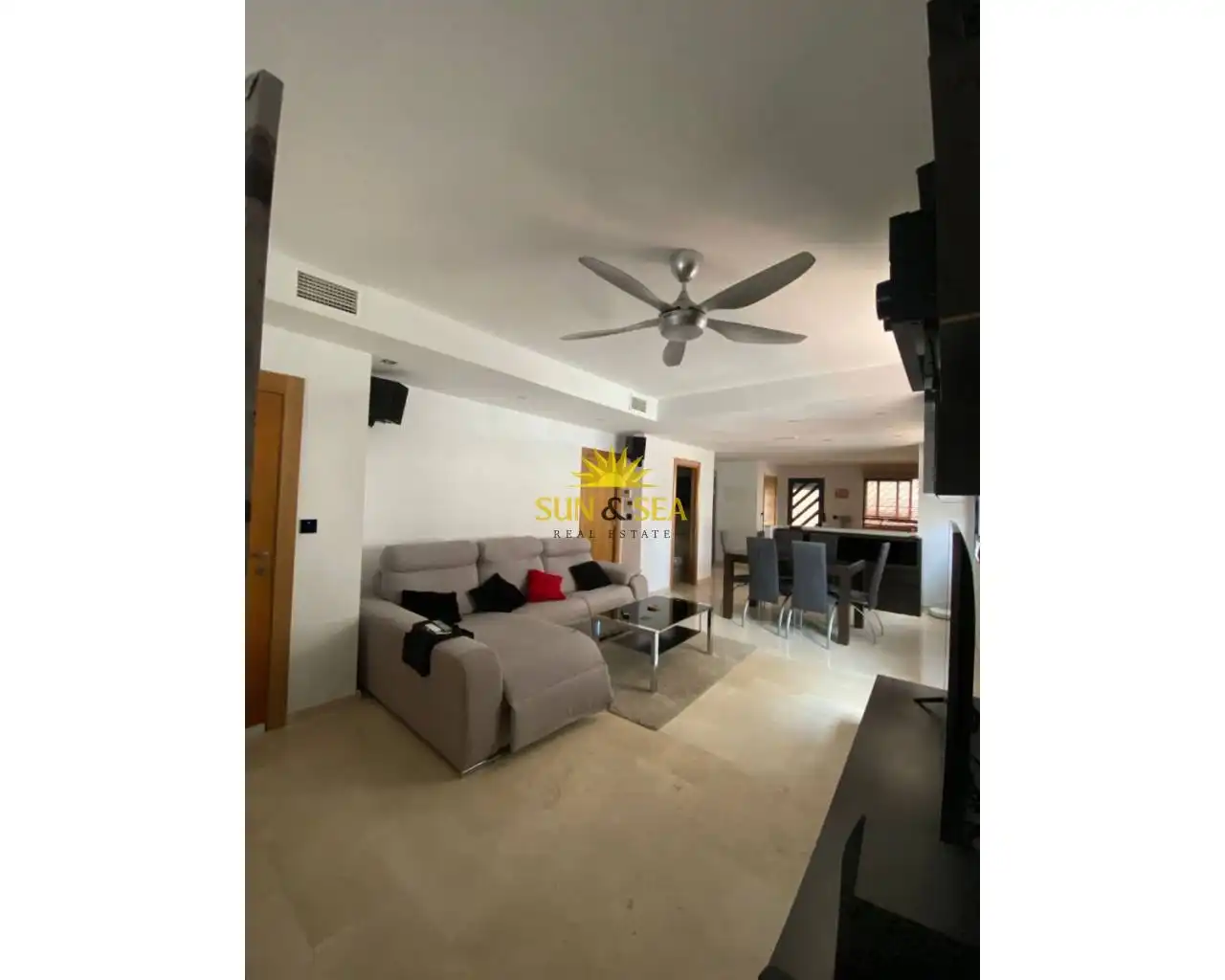 Exterior view of Apartments for rent in El Campello  with Air Conditioner, Heating and Private garden
