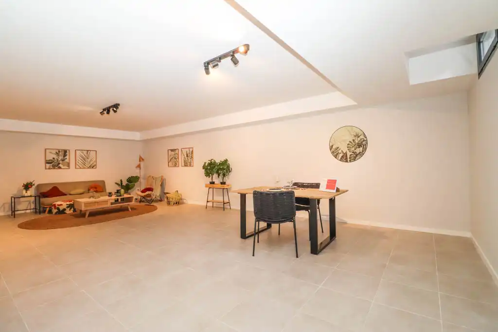 Houses for rent in Calle de Rosa Luxemburgo, Hospital