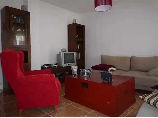 Living room of Flat for rent in Hontanares de Eresma  with Parquet flooring, Furnished and Oven
