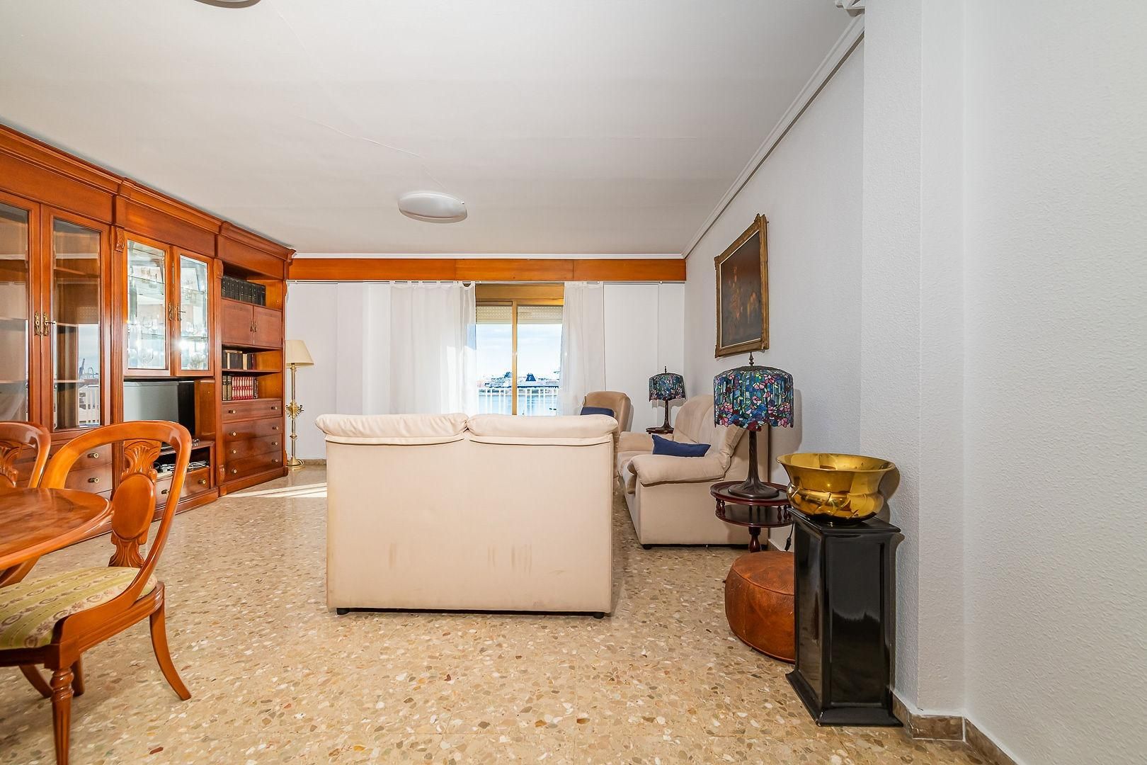 Living room of Flat for sale in  Valencia Capital  with Terrace and Balcony