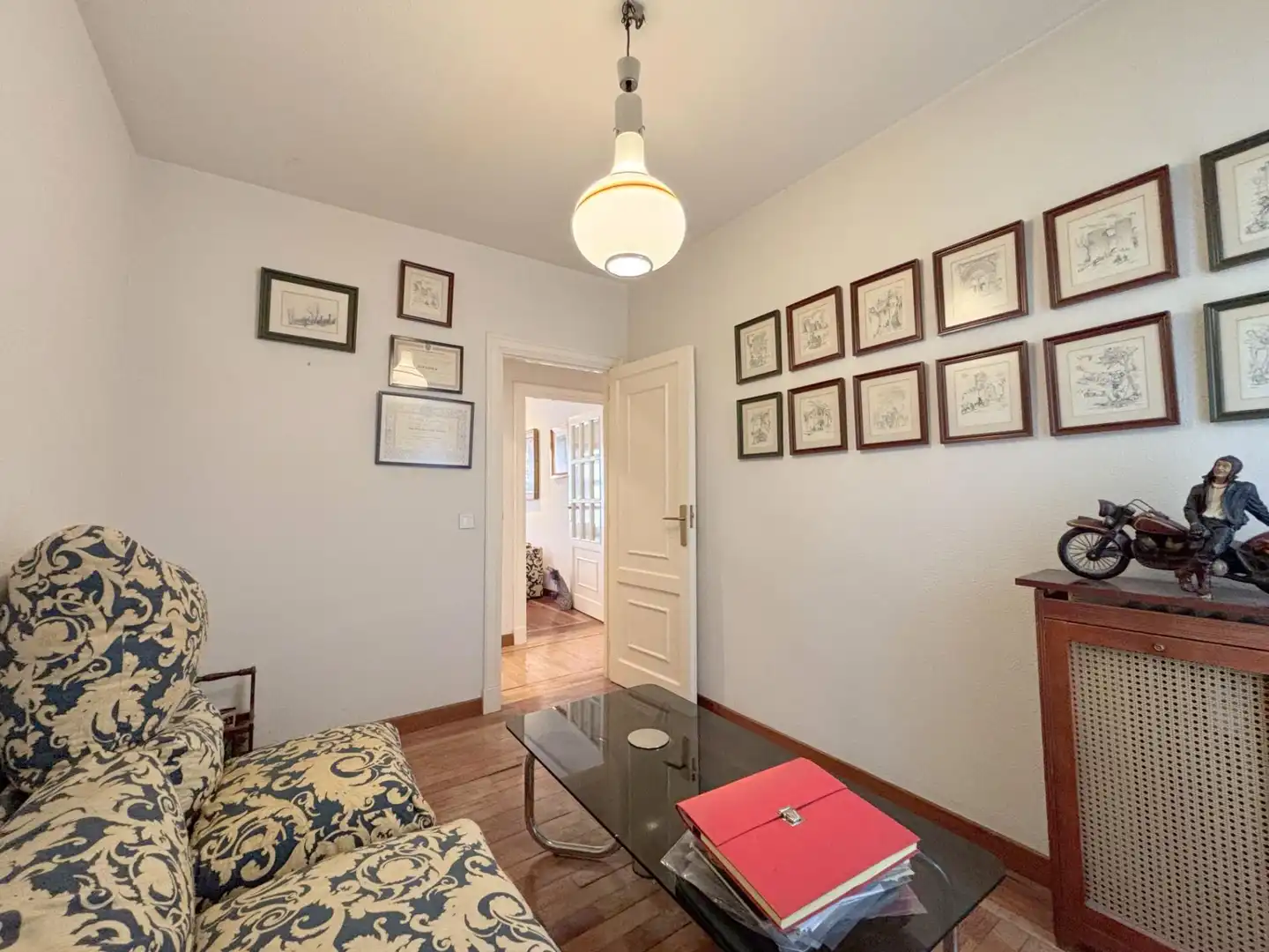 Sala de estar de Piso en venta en Ávila con Calefacción, Parquet y Terraza