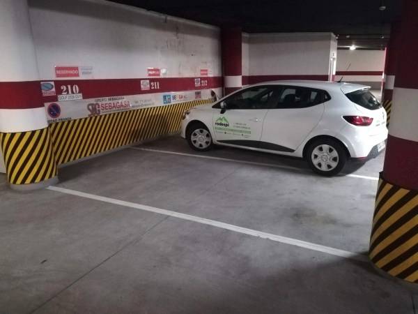 Garaje en Venta en Rúa de Jenaro de la Fuente en Travesía de Vigo - San Xoán