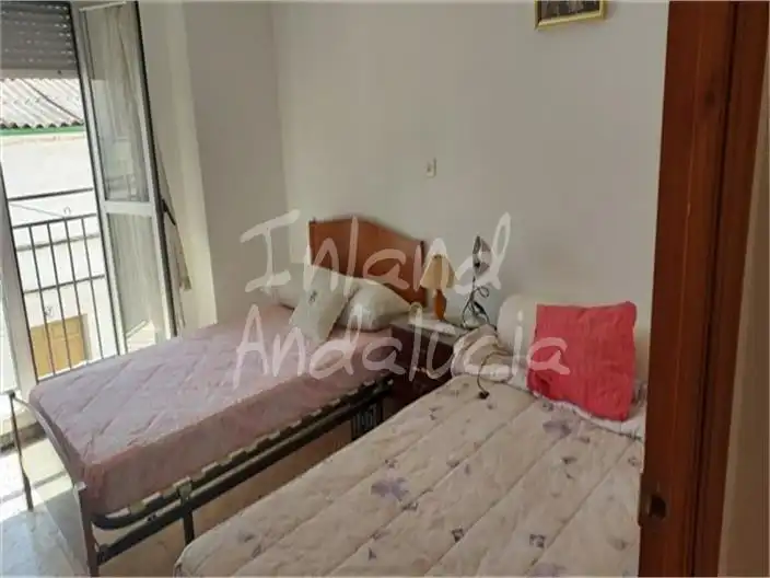 Adossat en venda a Priego de Córdoba, imagen 3