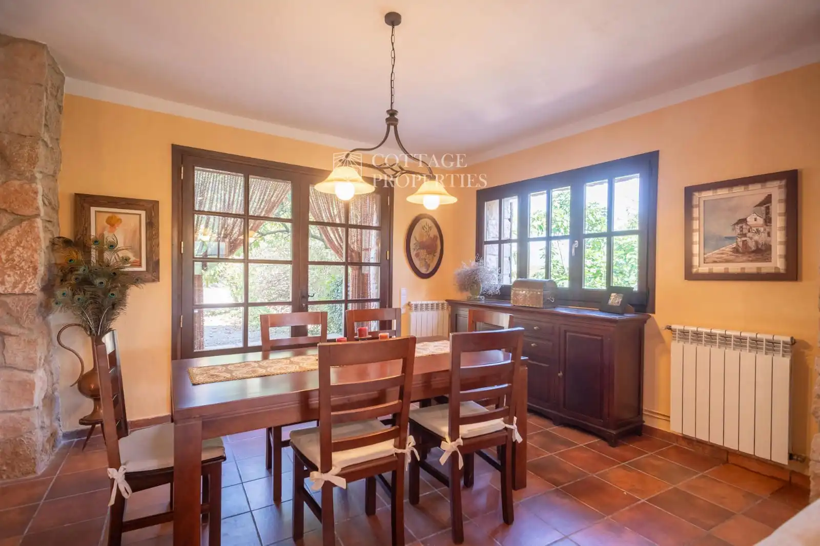Comedor de Finca rústica en venta en Aguilar de Segarra con Calefacción