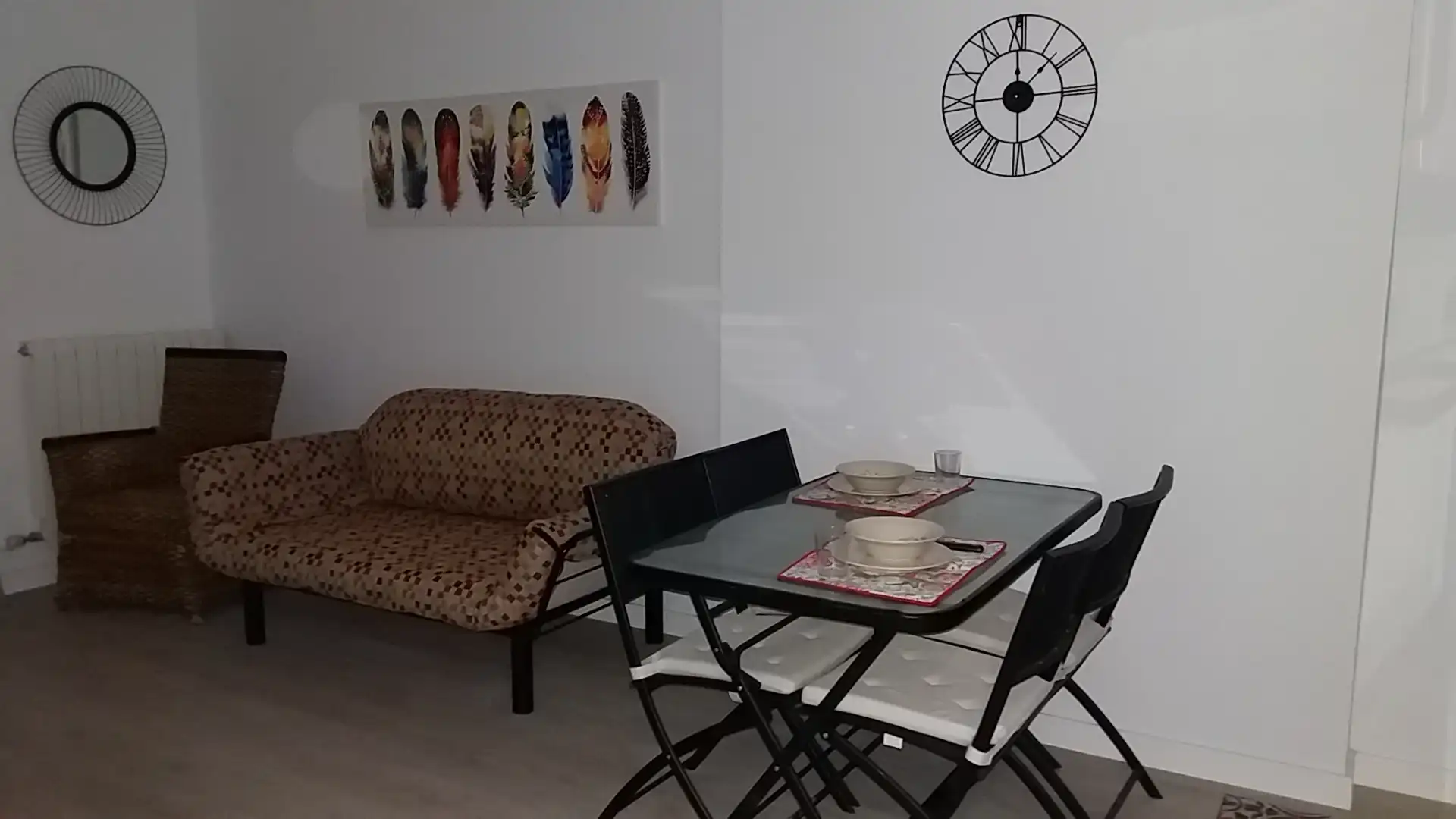 Living room of Apartments for rent in Zaragoza  with Heating, Furnished and Oven
