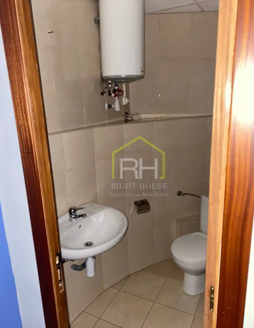 Baño de Local en venta en Encamp