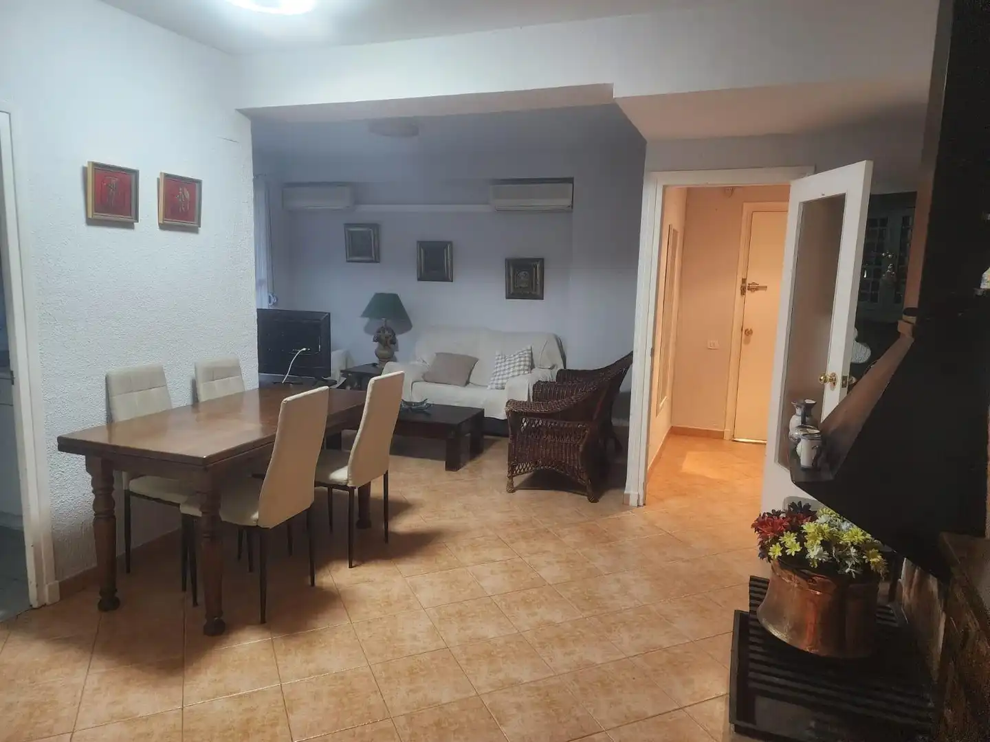 Esszimmer von Wohnung zur Miete in Jaca mit Heizung, Privatgarten und Terrasse