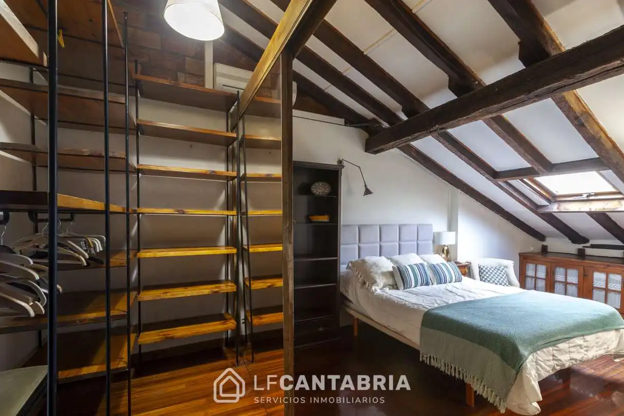 Dormitori de Pis en venda en Santander amb Aire condicionat i Calefacció
