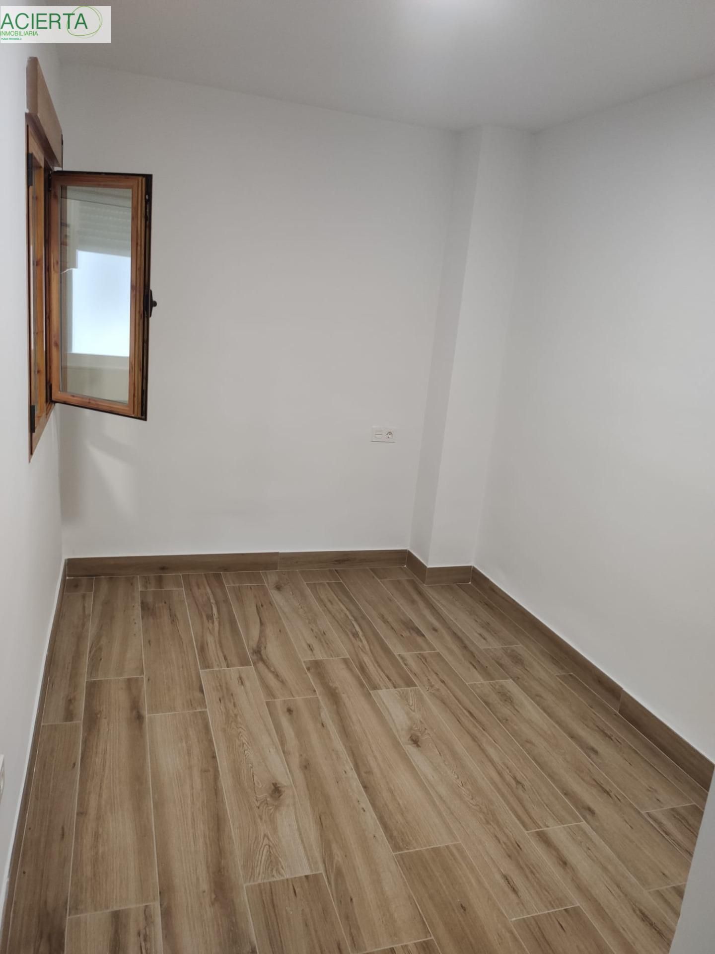 Dormitori de Pis de lloguer en  Granada Capital