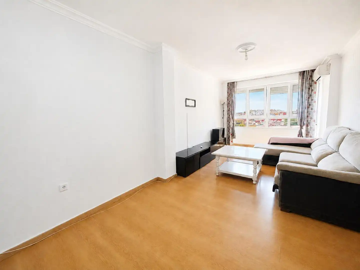 Habitación de Piso en venta en Algeciras con Aire acondicionado