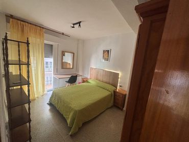 Appartamento con balcone in affitto a Plaza del Boquerón 6