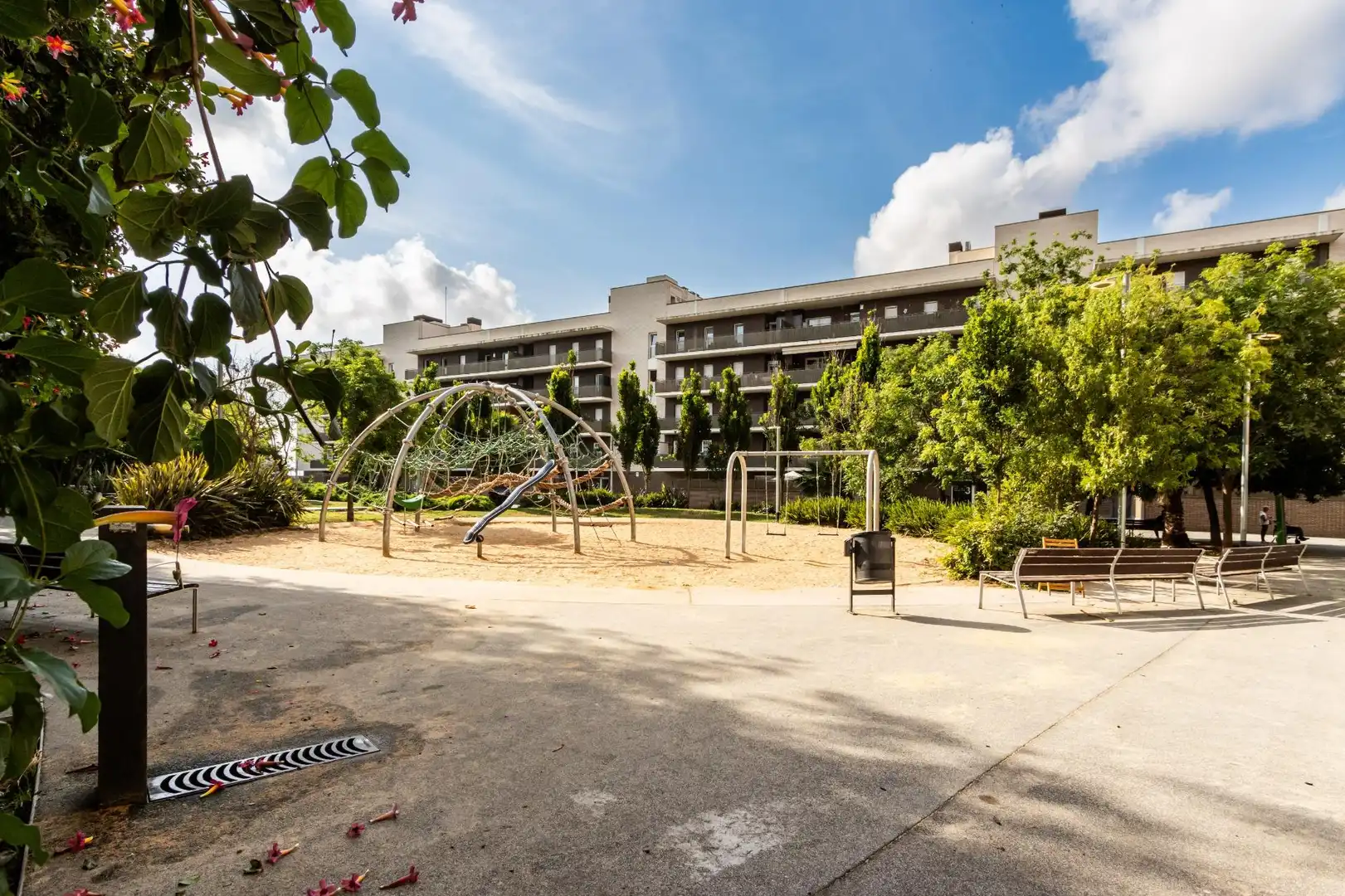 Vista exterior de Piso en venta en Barcelona con Amueblado
