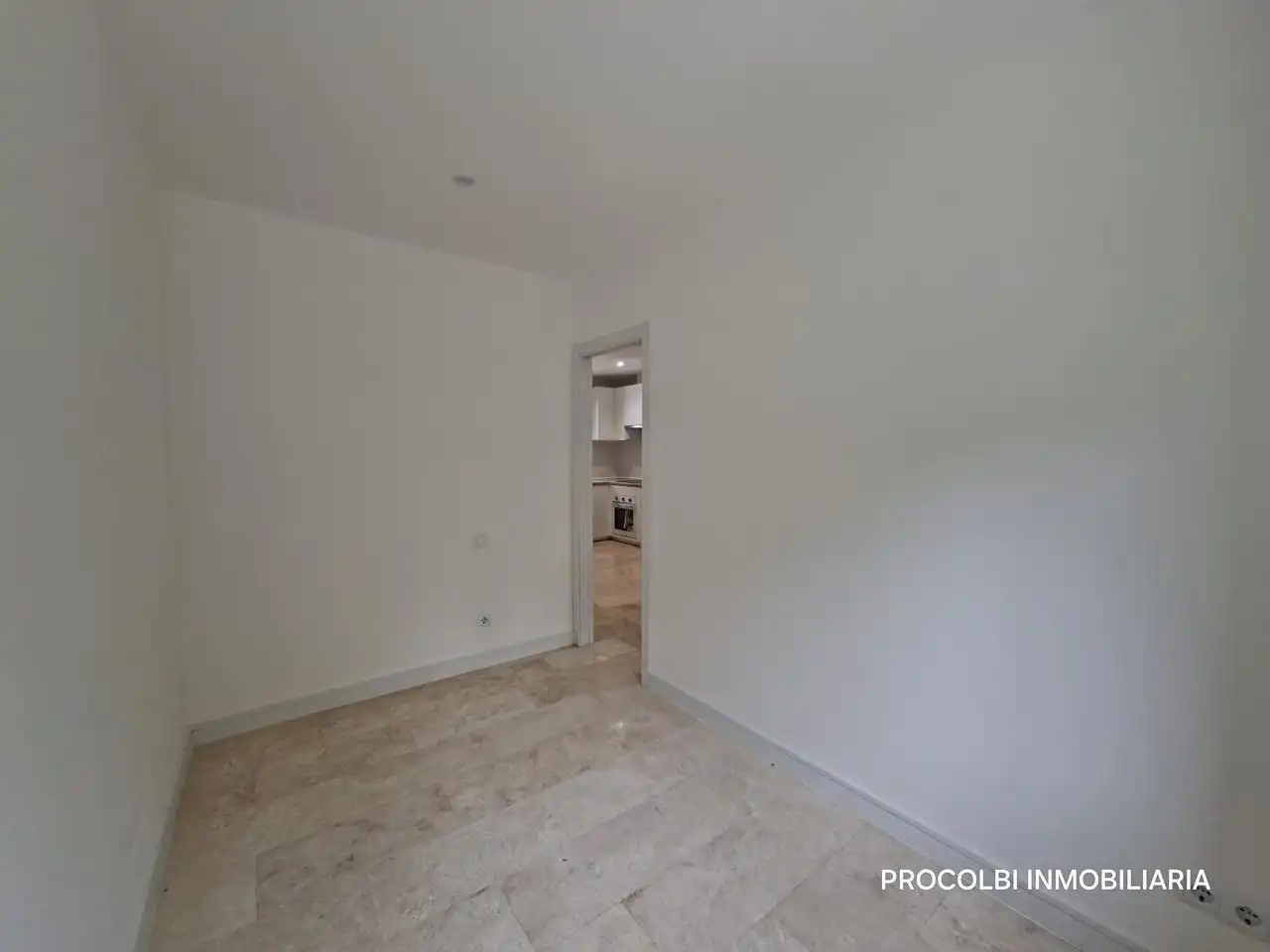 Planta baixa en venda en Madrid amb Aire condicionat