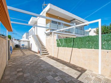 Flat for sale in Carrer Acàcies