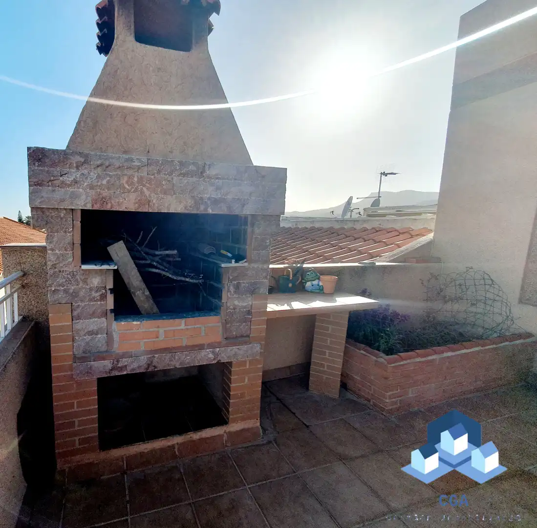 Jardí de Casa adosada en venda en Lorca amb Aire condicionat, Calefacció i Terrassa
