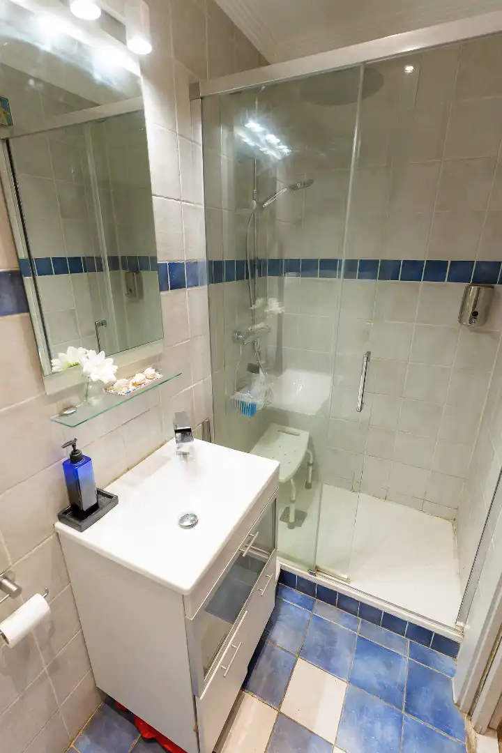Piso en venta en Calle General Urrutia, Oeste