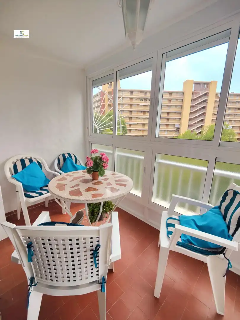Terraza de Piso en venta en Alicante / Alacant con Terraza, Trastero y Piscina comunitaria