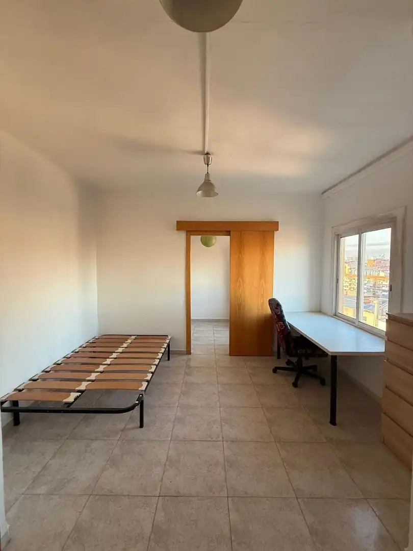 Bedroom of Attic for sale in Barcelona