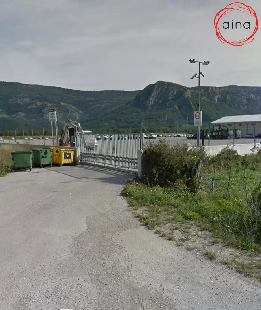 Aparcament de Residencial en venda en Irañeta