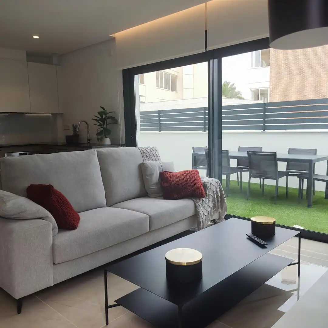 Chalet con terraza en venta en Calle JOSEFA BOTELLA SEMPERE, imagen 9
