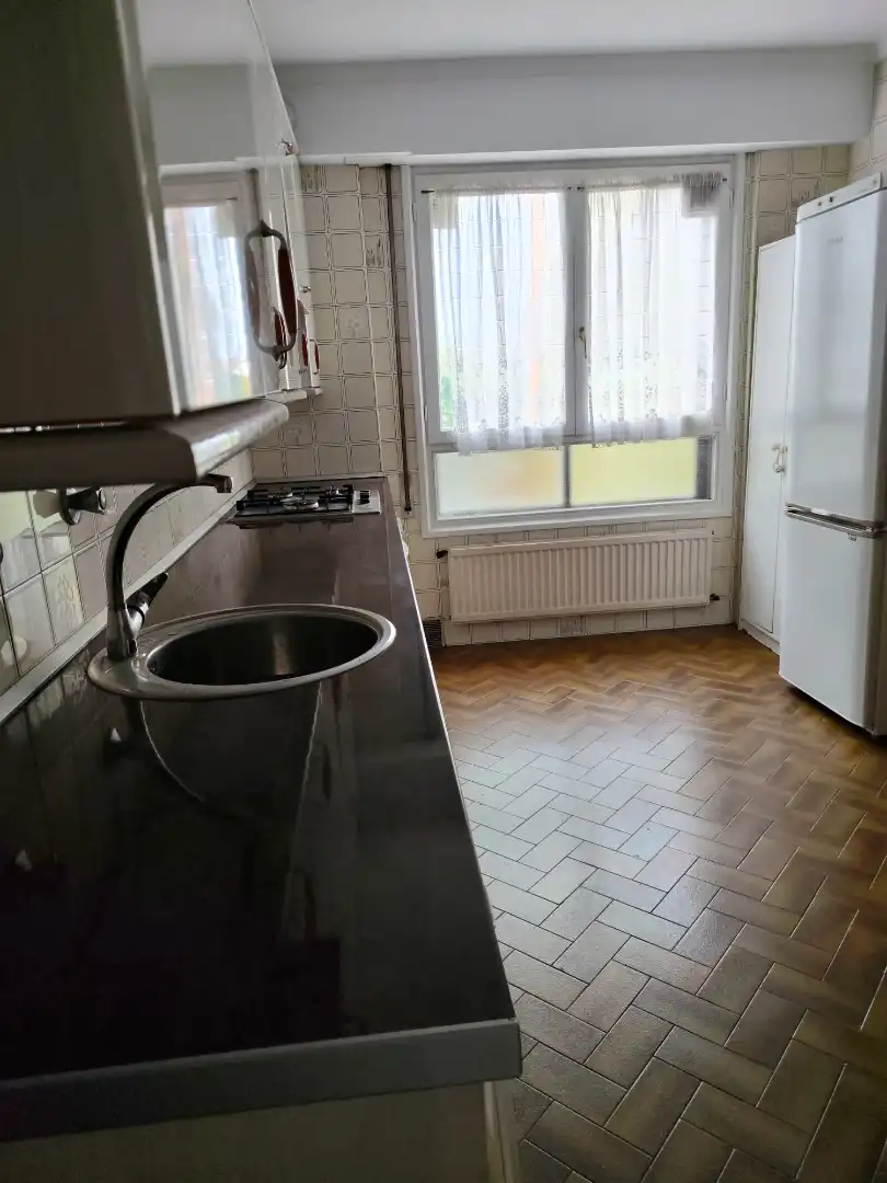Cocina de Piso en venta en Irun  con Calefacción, Parquet y Trastero