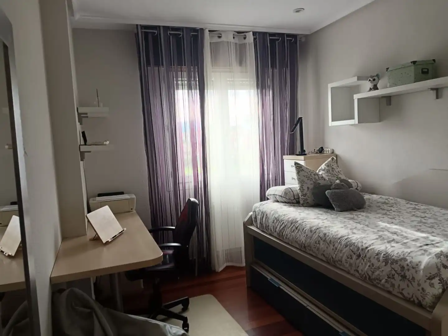 Bedroom of Flat for sale in Colindres  with Terrace and Balcony