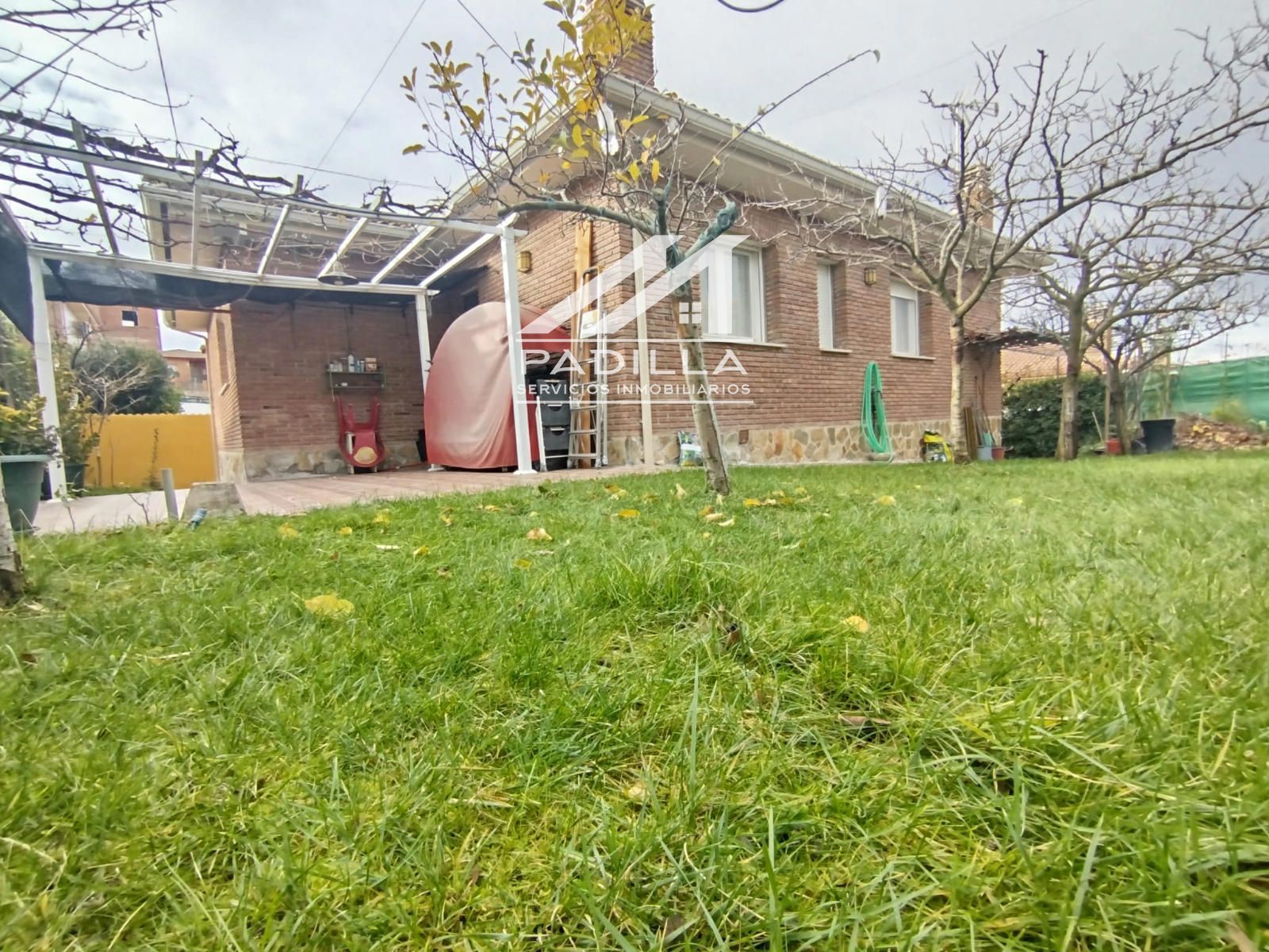 Garden of House or chalet for sale in Méntrida  with Heating, Storage room and Furnished