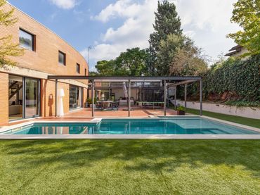 Casa amb piscina en venda a Valldoreix