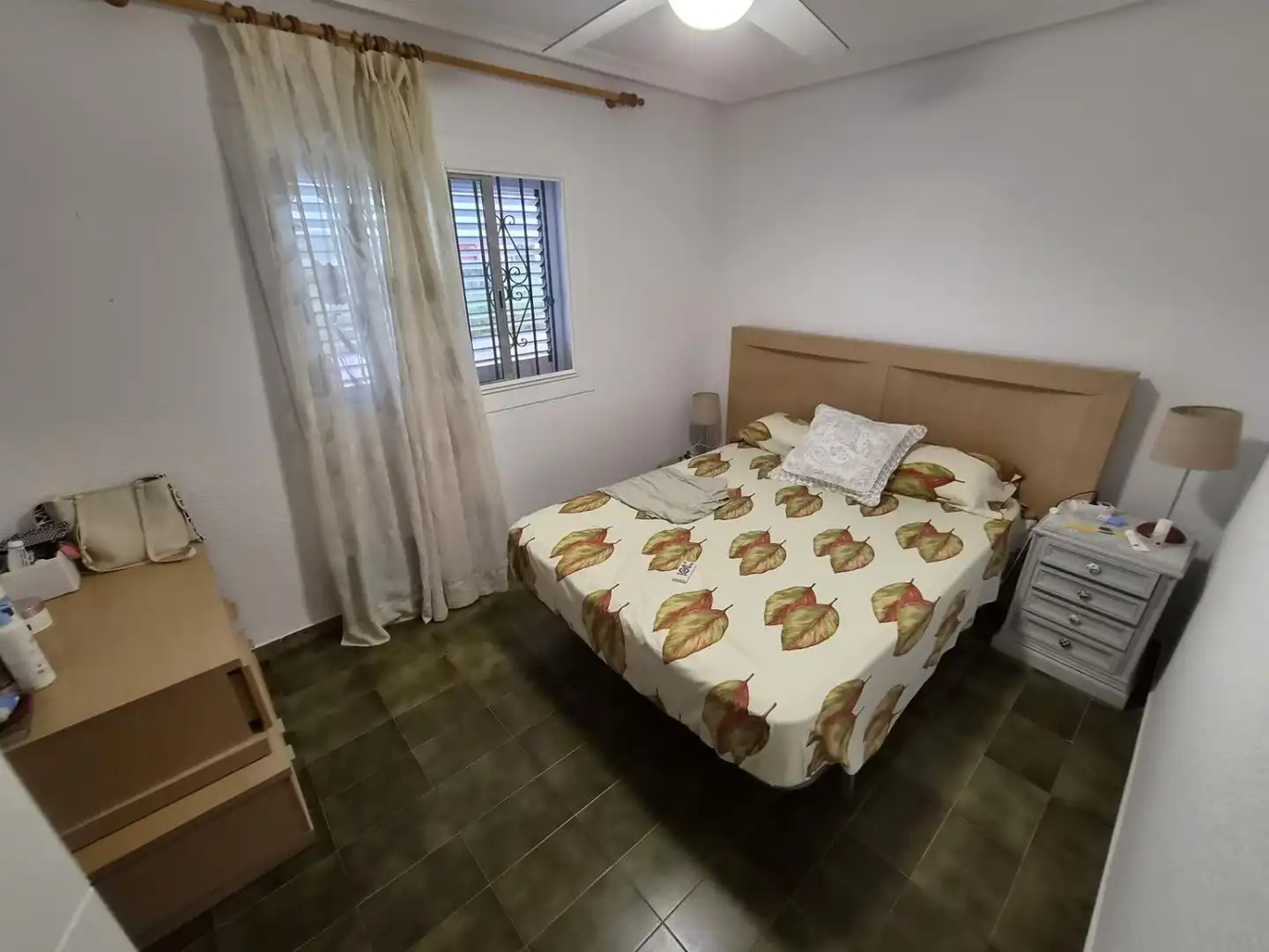 Dormitori de Casa adosada en venda en Benicasim / Benicàssim amb Calefacció, Terrassa i Traster