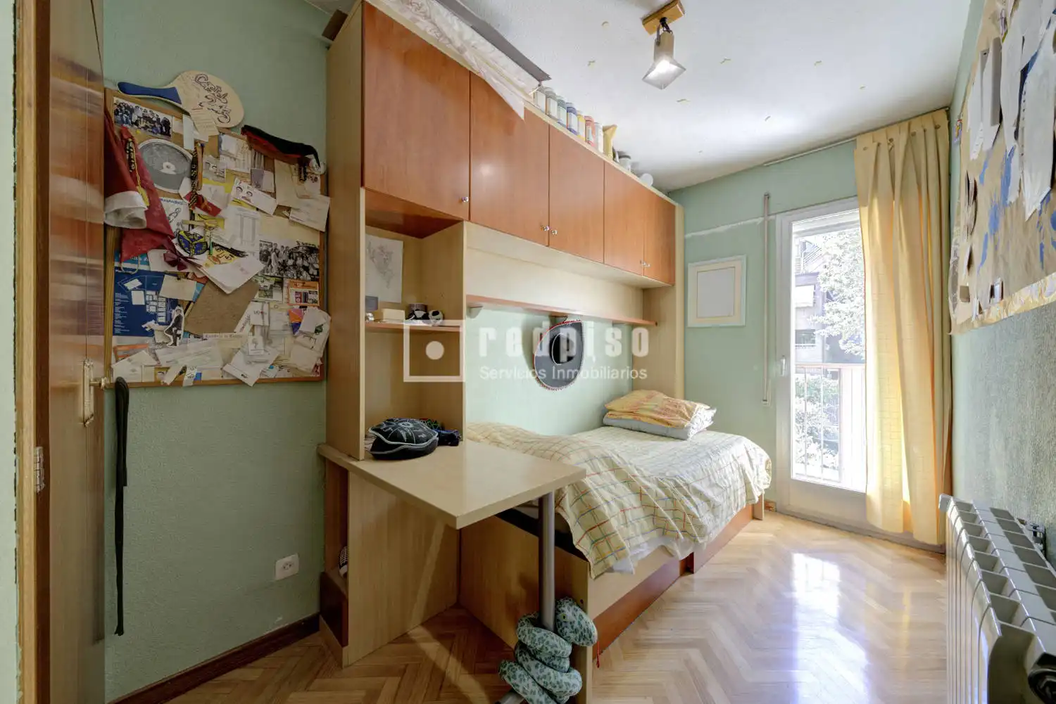 Bedroom of Houses for sale in Pozuelo de Alarcón  with Heating, Private garden and Terrace